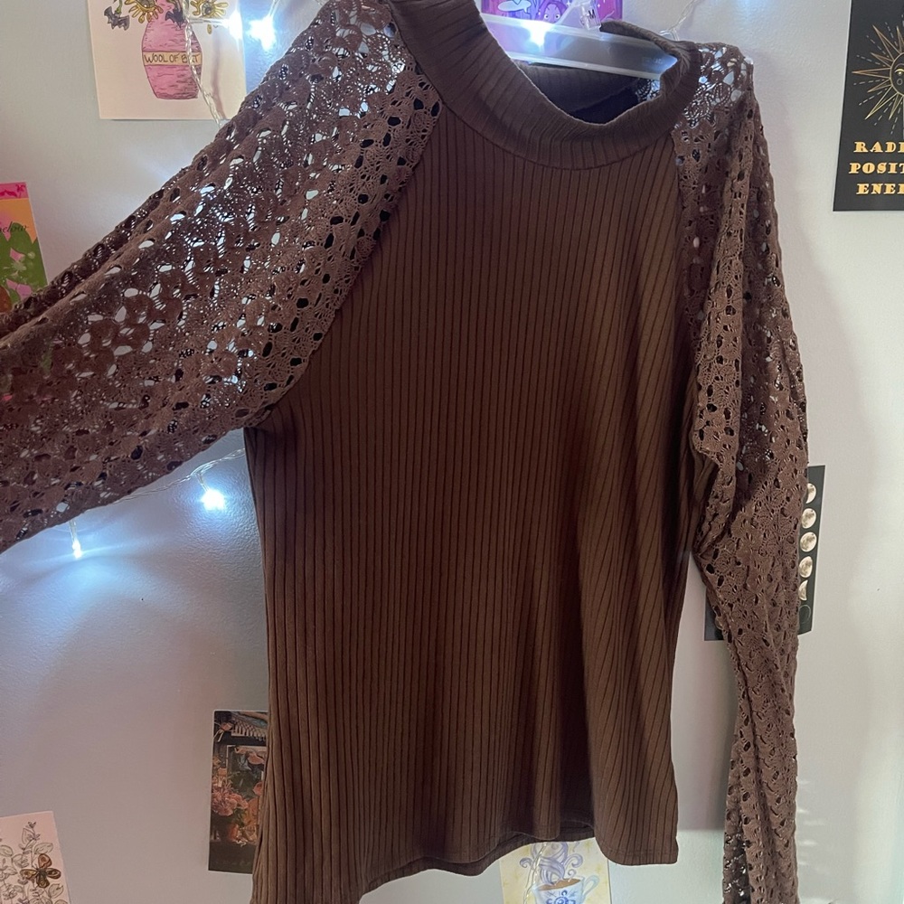 EARTHBOUND FALL TOP